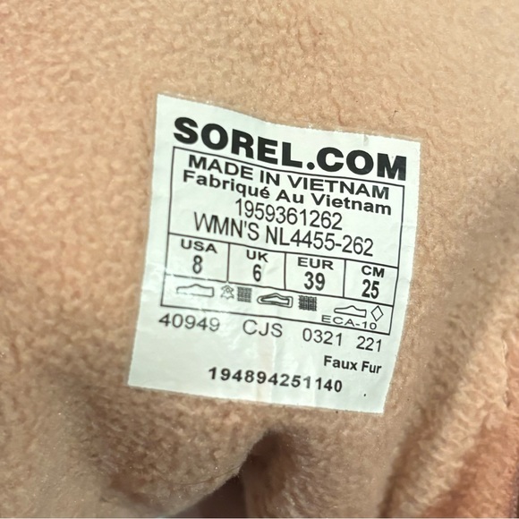 SOREL Women's Explorer™ II Joan Cozy Boot - Picture 9 of 10